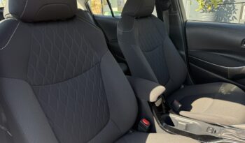 TOYOTA Corolla  | przedni | Automatyczna | 125 KM | bialy full