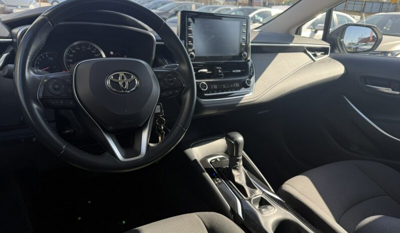 TOYOTA Corolla  | przedni | Automatyczna | 125 KM | bialy full