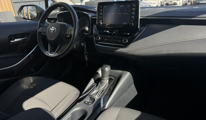 TOYOTA Corolla  | przedni | Automatyczna | 125 KM | bialy full