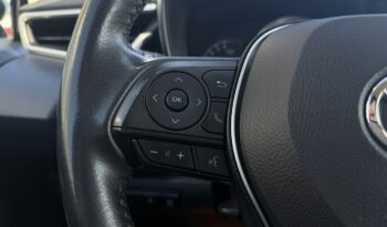 TOYOTA Corolla  | przedni | Automatyczna | 125 KM | bialy full