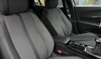 PEUGEOT 2008  | przedni | Manualna | 110 KM | Szary full