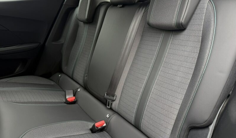 PEUGEOT 2008  | przedni | Manualna | 110 KM | Szary full