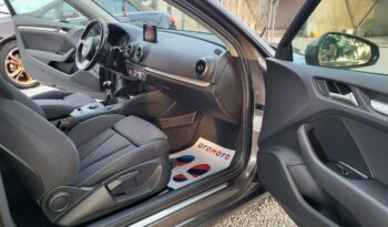 AUDI A3  | przedni | Manualna | 122 KM | Brązowy full