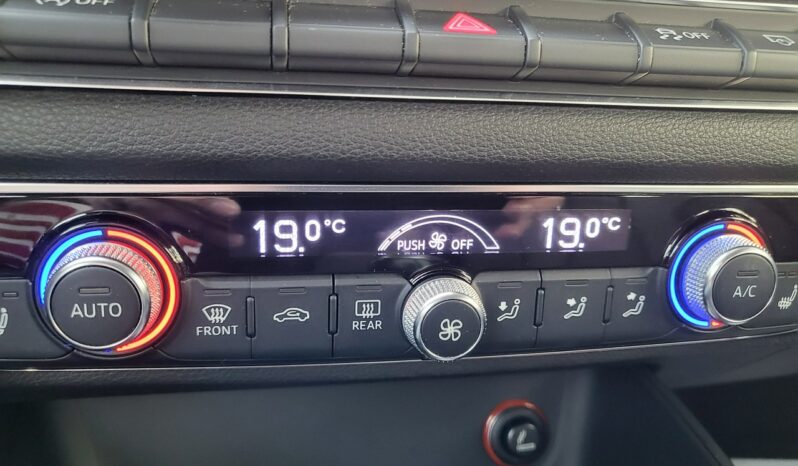 AUDI A3  | przedni | Manualna | 122 KM | Brązowy full