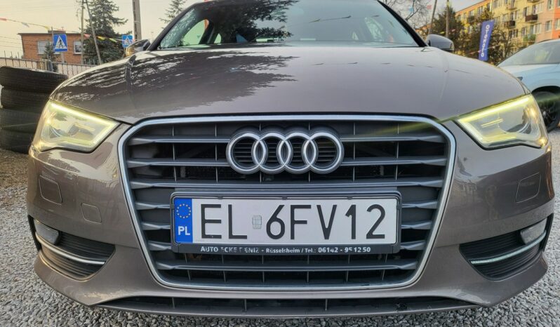 AUDI A3  | przedni | Manualna | 122 KM | Brązowy full