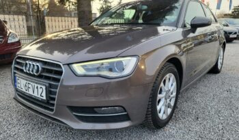 AUDI A3  | przedni | Manualna | 122 KM | Brązowy full