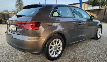 AUDI A3  | przedni | Manualna | 122 KM | Brązowy full