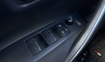 TOYOTA Corolla  | przedni | Manualna | 125 KM | Czarny full