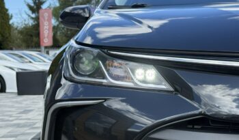 TOYOTA Corolla  | przedni | Manualna | 125 KM | Czarny full