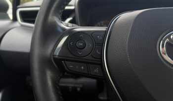 TOYOTA Corolla  | przedni | Automatyczna | 125 KM | bialy full