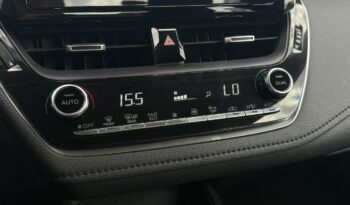 TOYOTA Corolla  | przedni | Automatyczna | 125 KM | bialy full