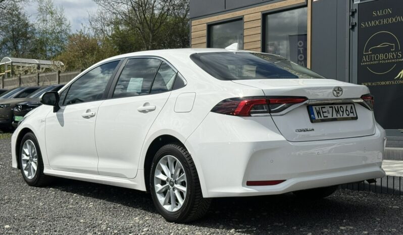 TOYOTA Corolla  | przedni | Automatyczna | 125 KM | bialy full