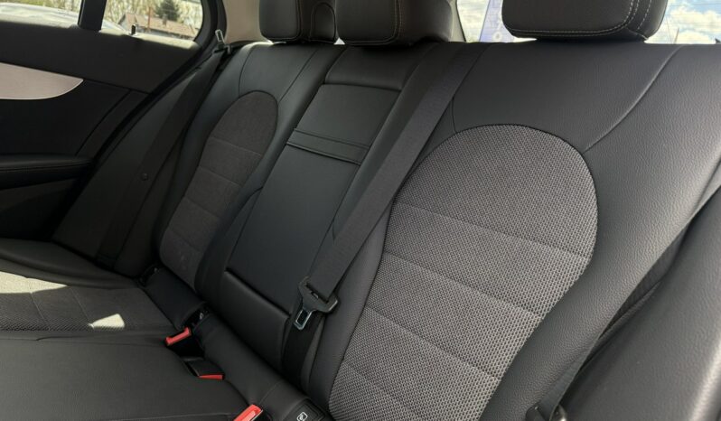 Mercedes C 200 | tylny | Automatyczna | 160 KM | Czarny full