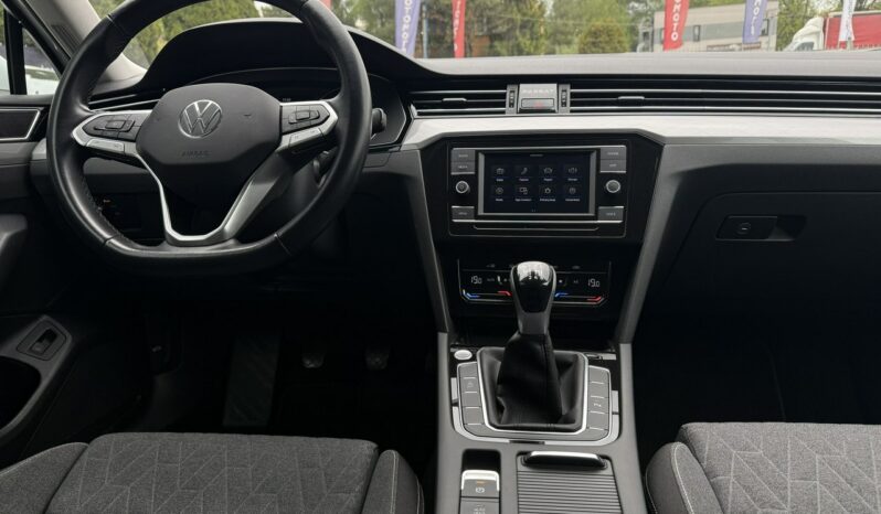 VOLKSWAGEN Passat  | przedni | Manualna | 150 KM | bialy full