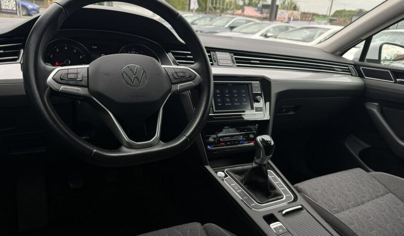 VOLKSWAGEN Passat  | przedni | Manualna | 150 KM | bialy full