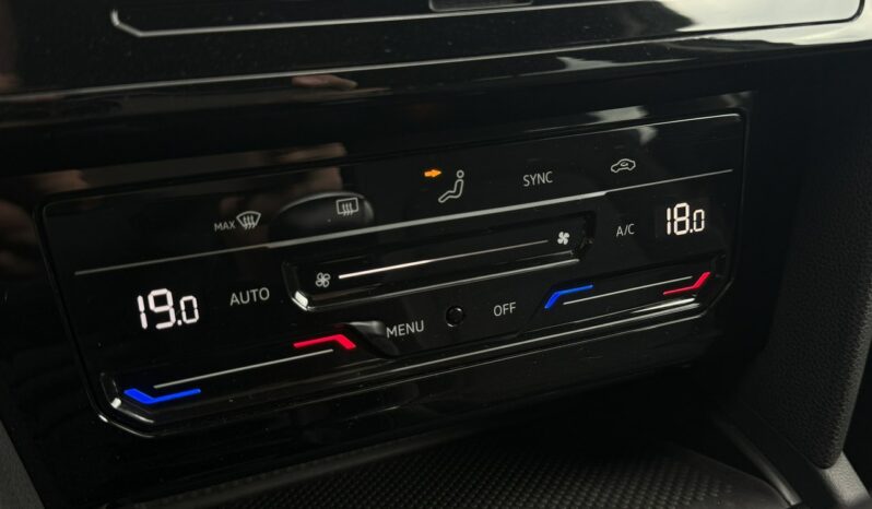 VOLKSWAGEN Passat  | przedni | Manualna | 150 KM | bialy full