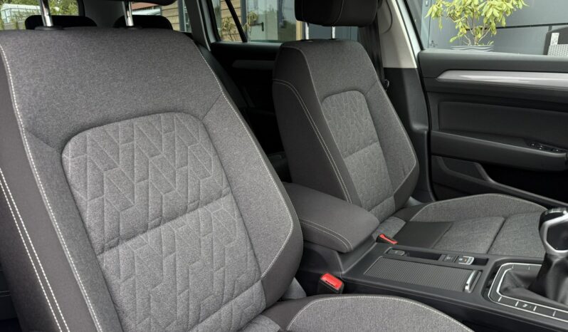 VOLKSWAGEN Passat  | przedni | Manualna | 150 KM | bialy full