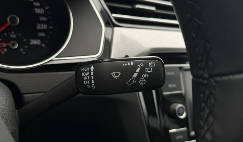 VOLKSWAGEN Passat  | przedni | Manualna | 150 KM | bialy full
