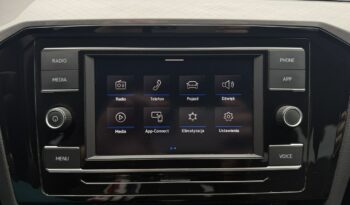 VOLKSWAGEN Passat  | przedni | Manualna | 150 KM | bialy full