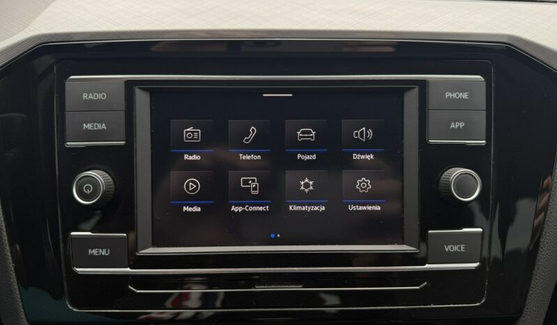 VOLKSWAGEN Passat  | przedni | Manualna | 150 KM | bialy full