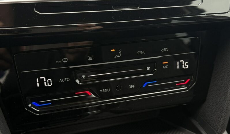 VOLKSWAGEN Passat  | przedni | Manualna | 150 KM | bialy full