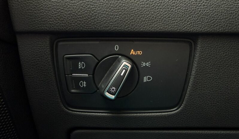 VOLKSWAGEN Passat  | przedni | Manualna | 150 KM | bialy full