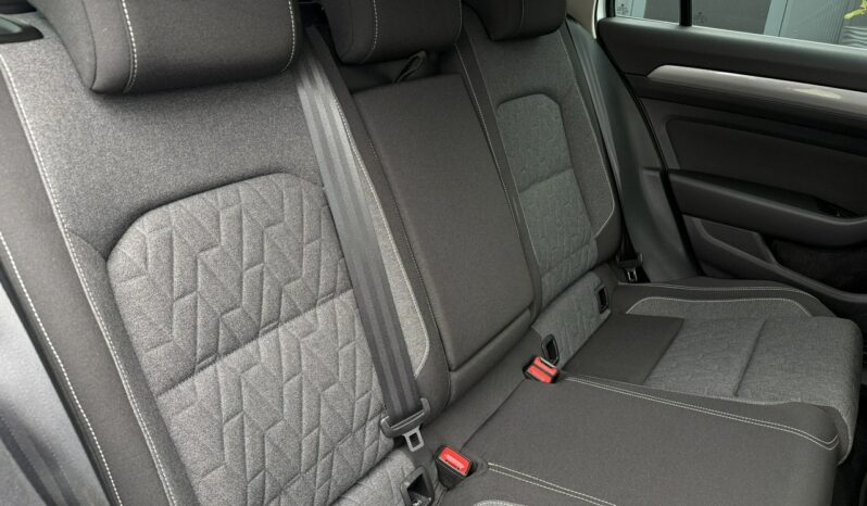 VOLKSWAGEN Passat  | przedni | Manualna | 150 KM | bialy full