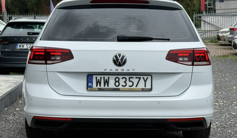 VOLKSWAGEN Passat  | przedni | Manualna | 150 KM | bialy full