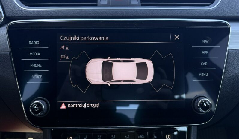 SKODA Superb  | przedni | Automatyczna | 150 KM | Szary full