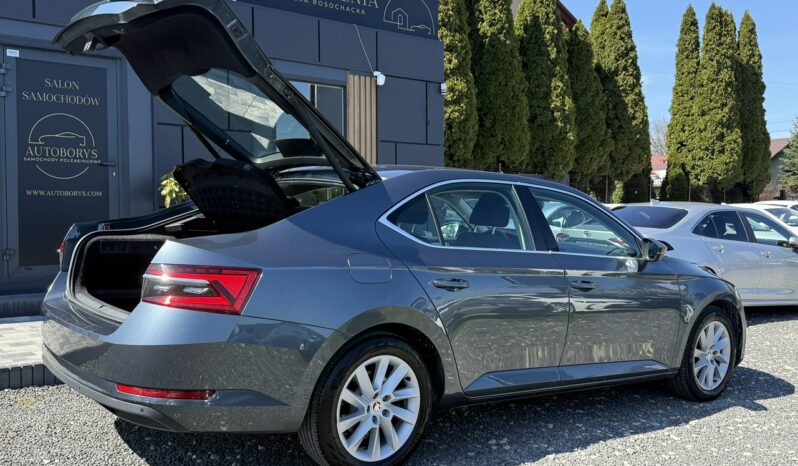 SKODA Superb  | przedni | Automatyczna | 150 KM | Szary full
