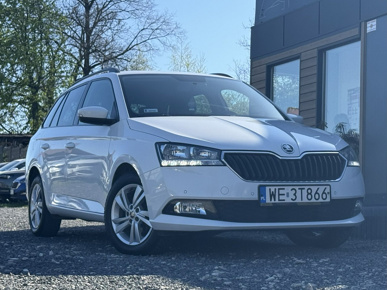 Skoda Fabia  | Fwd (Przód) | Manualna | 95 Km | Bialy