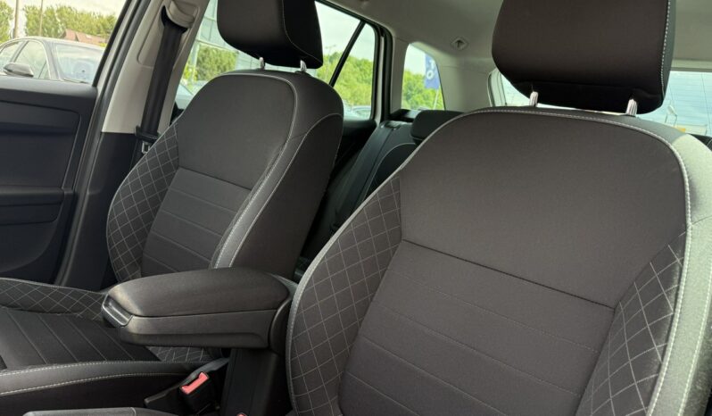 SKODA Fabia  | przedni | Manualna | 95 KM | bialy full