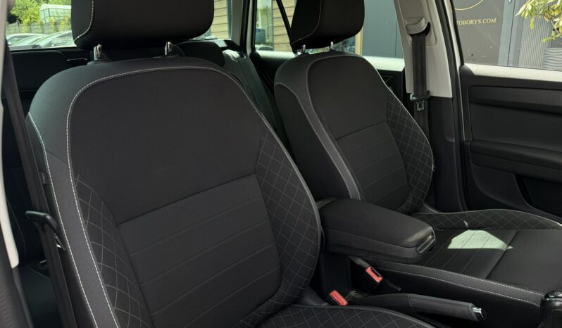 SKODA Fabia  | przedni | Manualna | 95 KM | bialy full