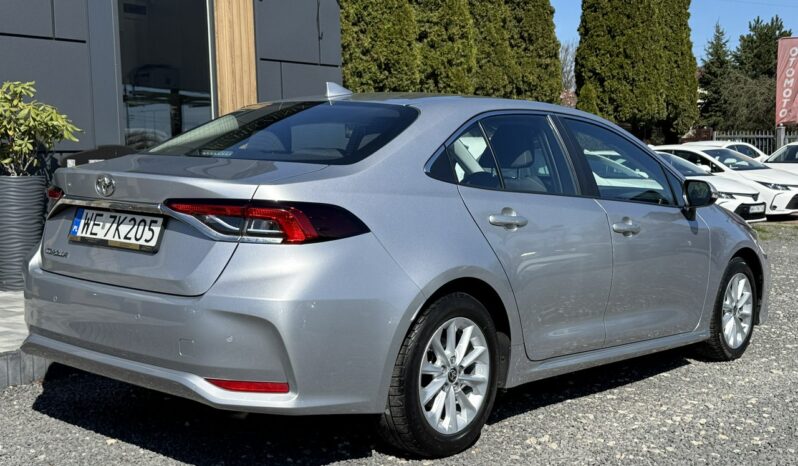 TOYOTA Corolla  | przedni | Manualna | 125 KM | Srebrny full