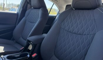 TOYOTA Corolla  | przedni | Manualna | 125 KM | Srebrny full