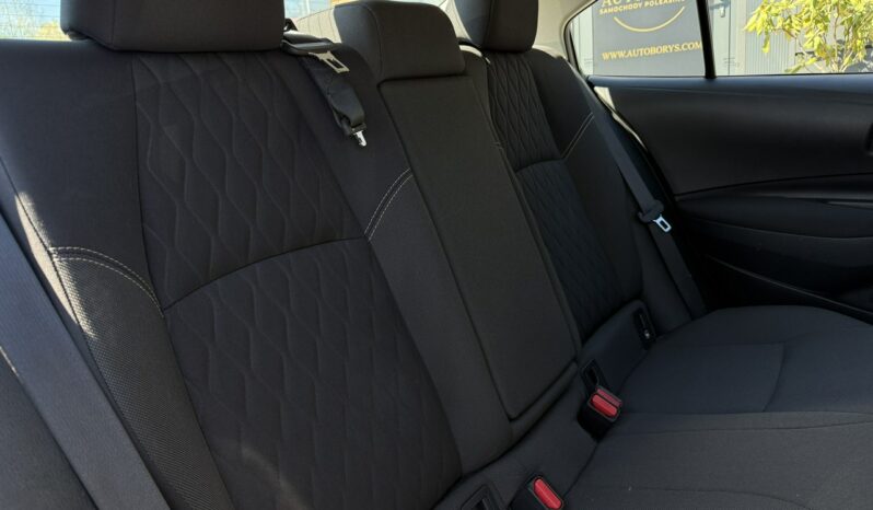 TOYOTA Corolla  | przedni | Manualna | 125 KM | Srebrny full