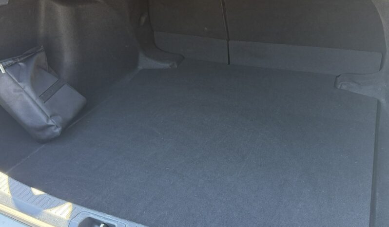 TOYOTA Corolla  | przedni | Manualna | 125 KM | Srebrny full