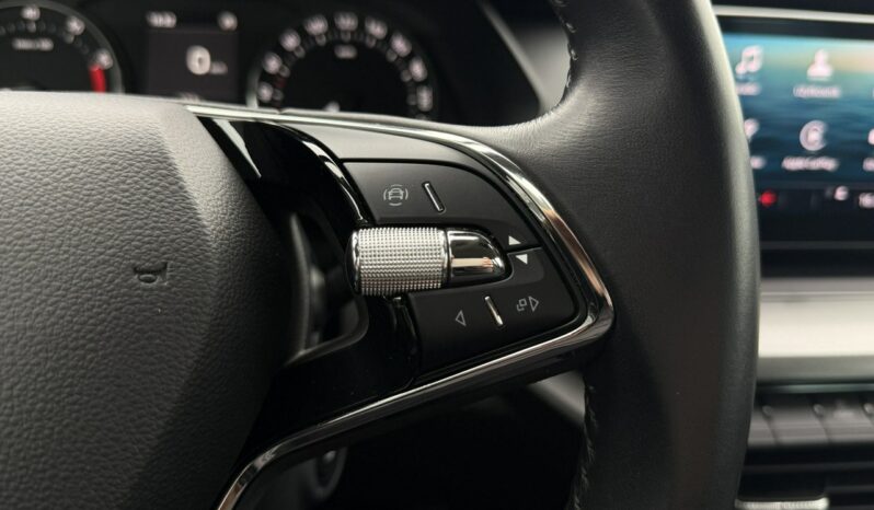 SKODA Octavia  | przedni | Manualna | 150 KM | Szary full