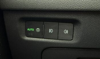 SKODA Octavia  | przedni | Manualna | 150 KM | Szary full
