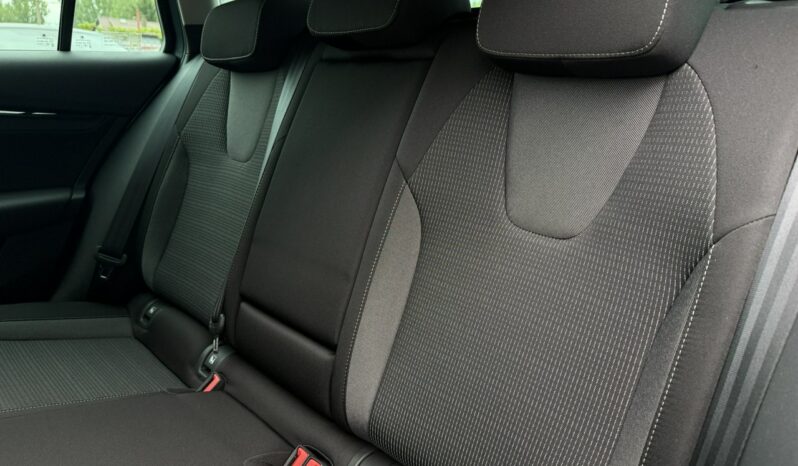SKODA Octavia  | przedni | Manualna | 150 KM | Szary full