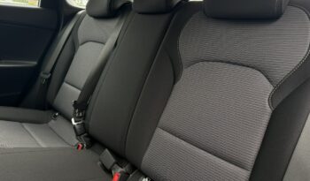 HYUNDAI I30  | przedni | Manualna | 110 KM | Srebrny full