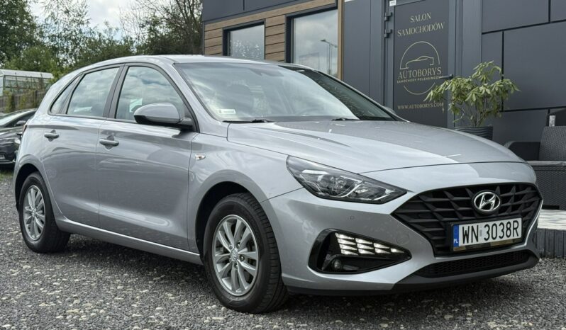 HYUNDAI I30  | przedni | Manualna | 110 KM | Srebrny full