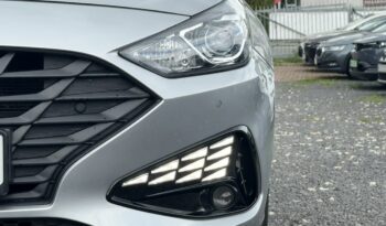 HYUNDAI I30  | przedni | Manualna | 110 KM | Srebrny full