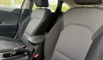 HYUNDAI I30  | przedni | Manualna | 120 KM | Srebrny full