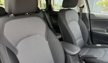 HYUNDAI I30  | przedni | Manualna | 120 KM | Srebrny full