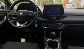 HYUNDAI I30  | przedni | Manualna | 120 KM | Srebrny full