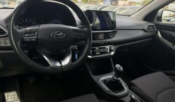 HYUNDAI I30  | przedni | Manualna | 120 KM | Srebrny full