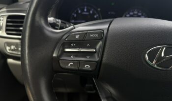 HYUNDAI I30  | przedni | Manualna | 120 KM | Srebrny full