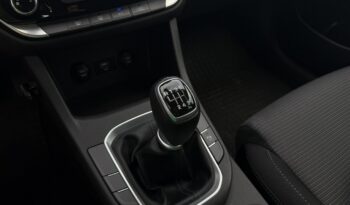 HYUNDAI I30  | przedni | Manualna | 120 KM | Srebrny full