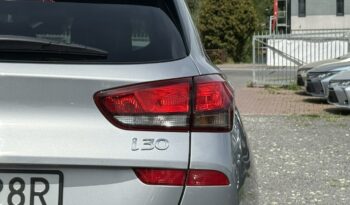 HYUNDAI I30  | przedni | Manualna | 120 KM | Srebrny full
